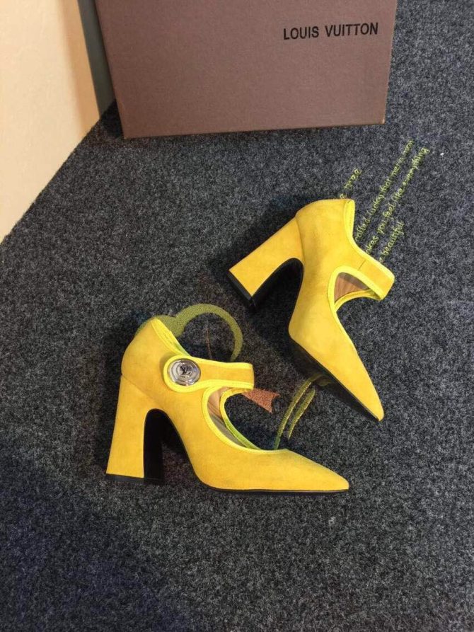 Louis Vuttion Royal Pump in Yellow