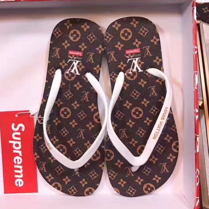 Louis Vuitton x Supreme Thong Sandal Brown