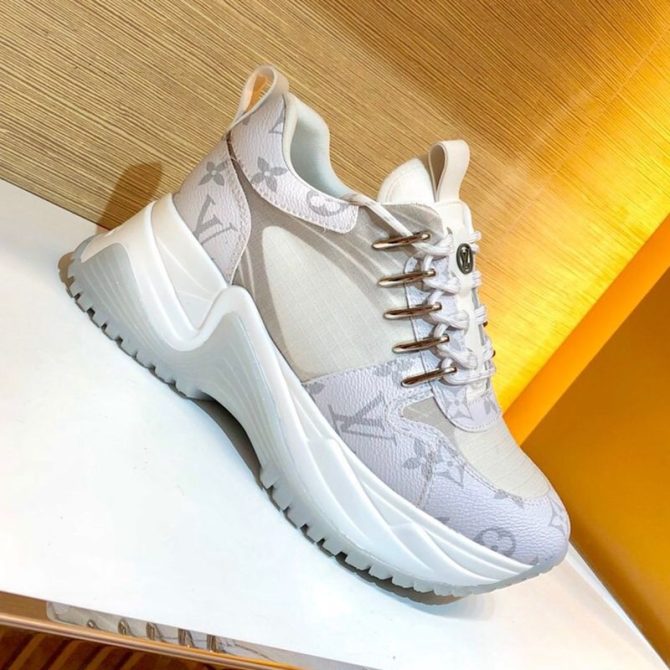 Louis Vuitton Run Away Pulse Sneakers White/Light Gray