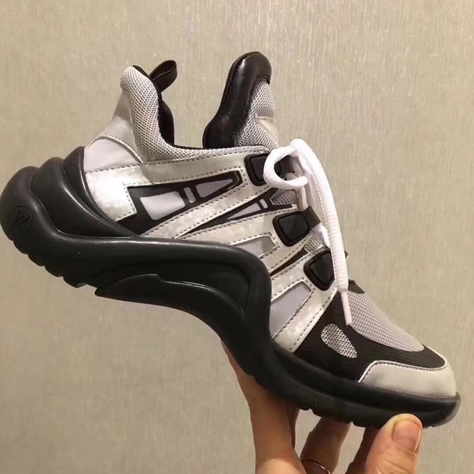 Louis Vuitton Sci-fi Sneakers White/Black