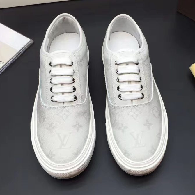 Louis Vuitton Men's Lace-up Sneaker White Monogram Canvas