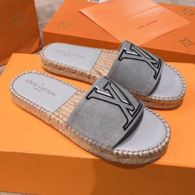 Louis Vuitton Seashore Oversize LV Flat Espadrilles Slide Sandals Grey