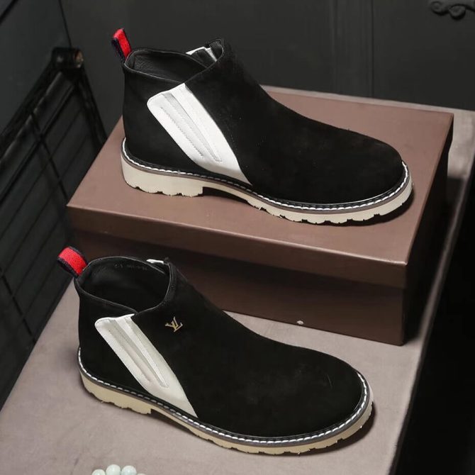 Louis Vuitton Suede Boots For Men Black