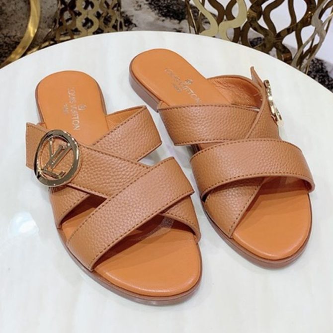 Louis Vuitton Horizon Calfskin LV Circle Flat Mule Sandals Apricot