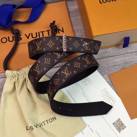 New Replica High Quality LV Belts For Women LVWMBelt-37